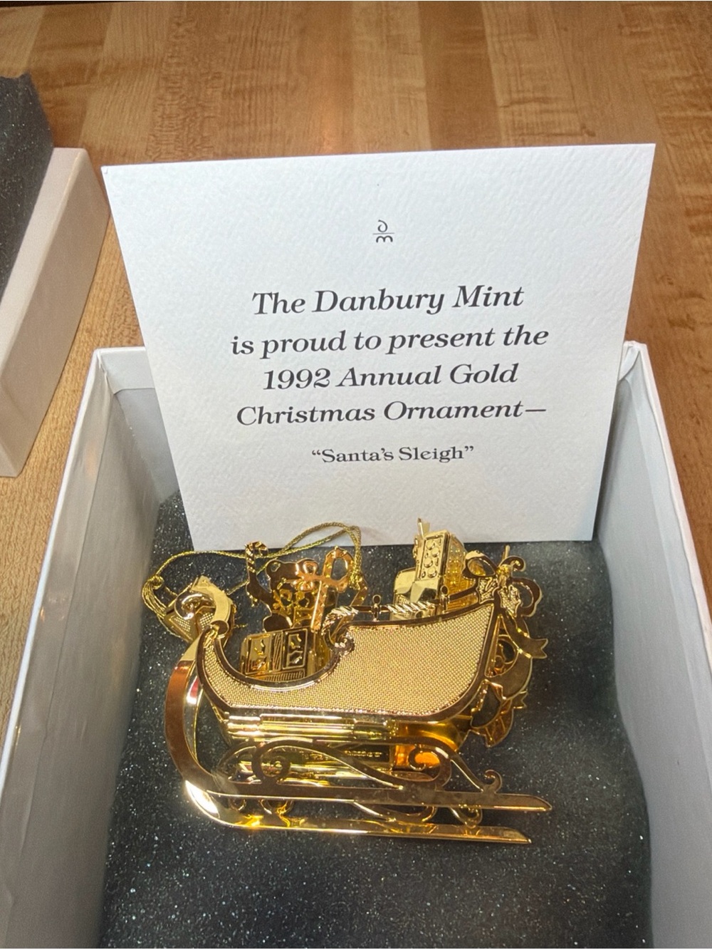 1992 Danbury Mint 23kt Gold Electroplated Sleigh Sled Christmas Ornament EUC